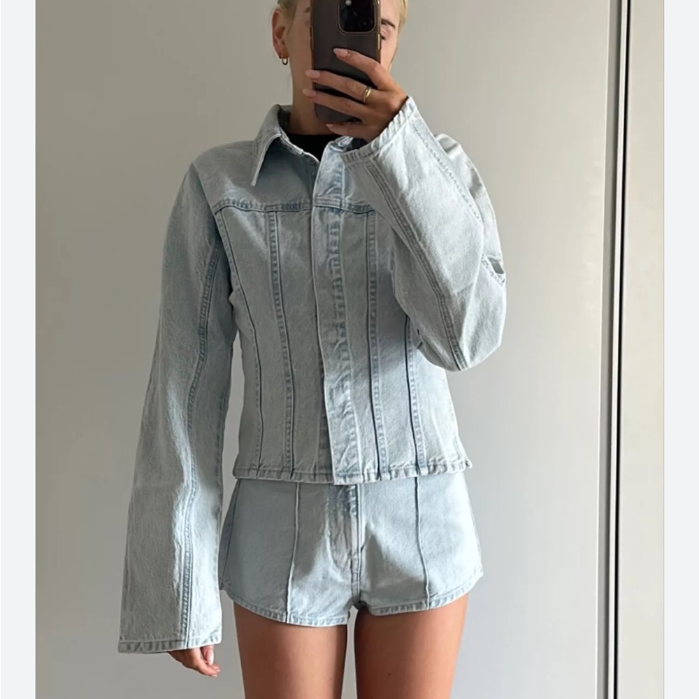 H&M Light Blue Denim Jacket size XS